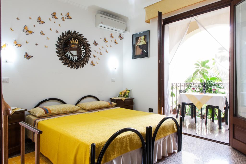 Affittacamere Acquamarina โอริสตาโน ห้อง รูปภาพ