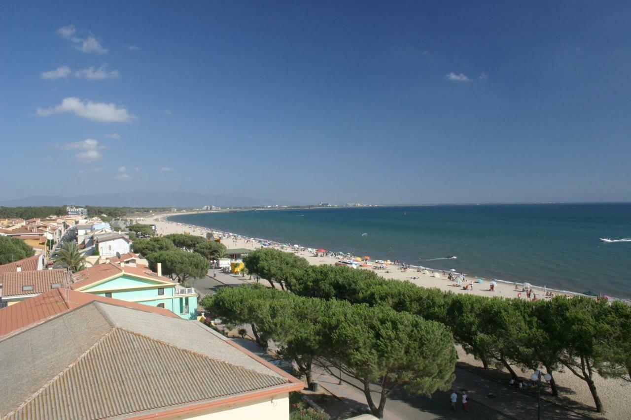Affittacamere Acquamarina โอริสตาโน ภายนอก รูปภาพ